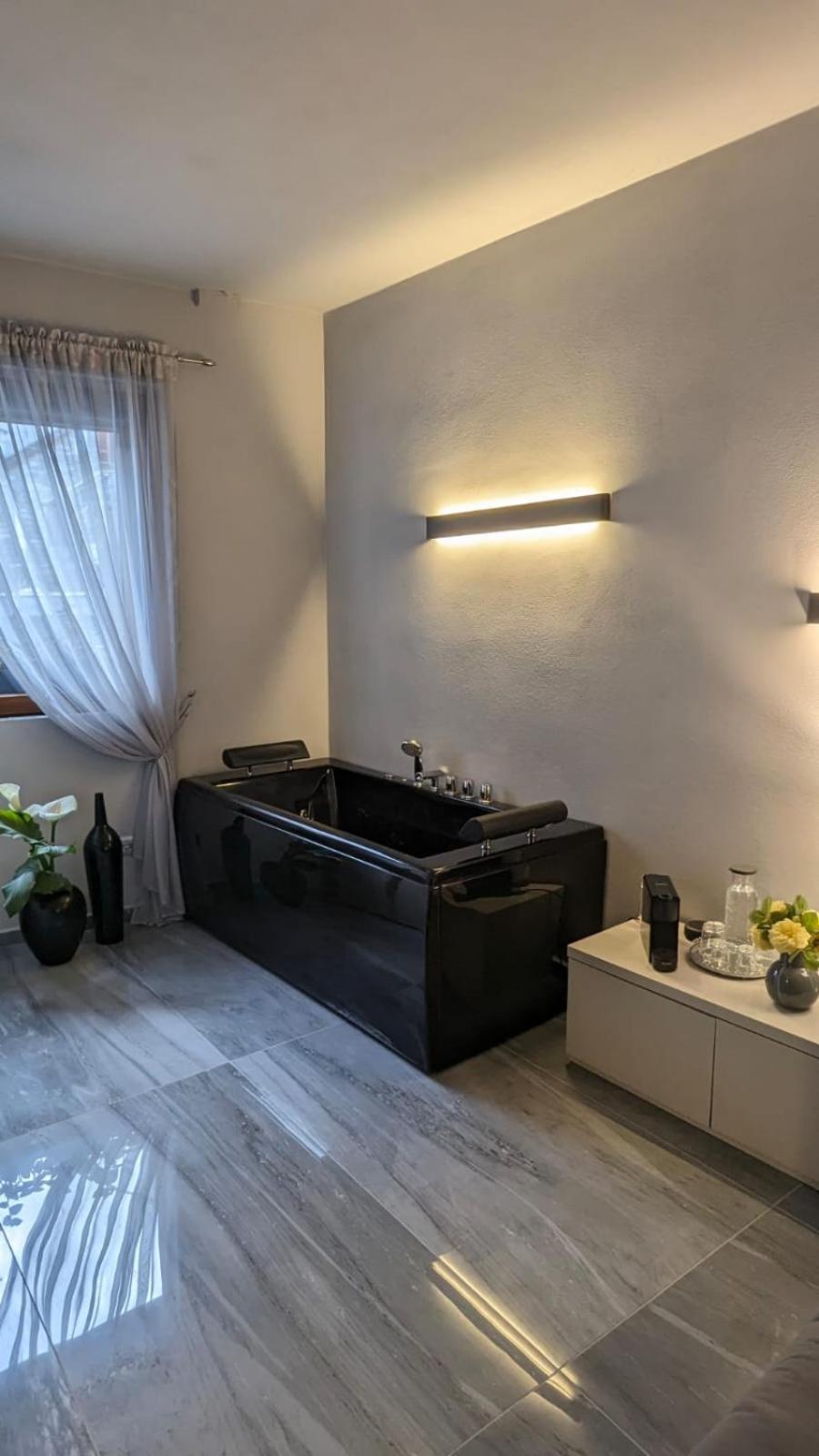 La Via Del Sale Accommodations Holidays Domodossola Luaran gambar